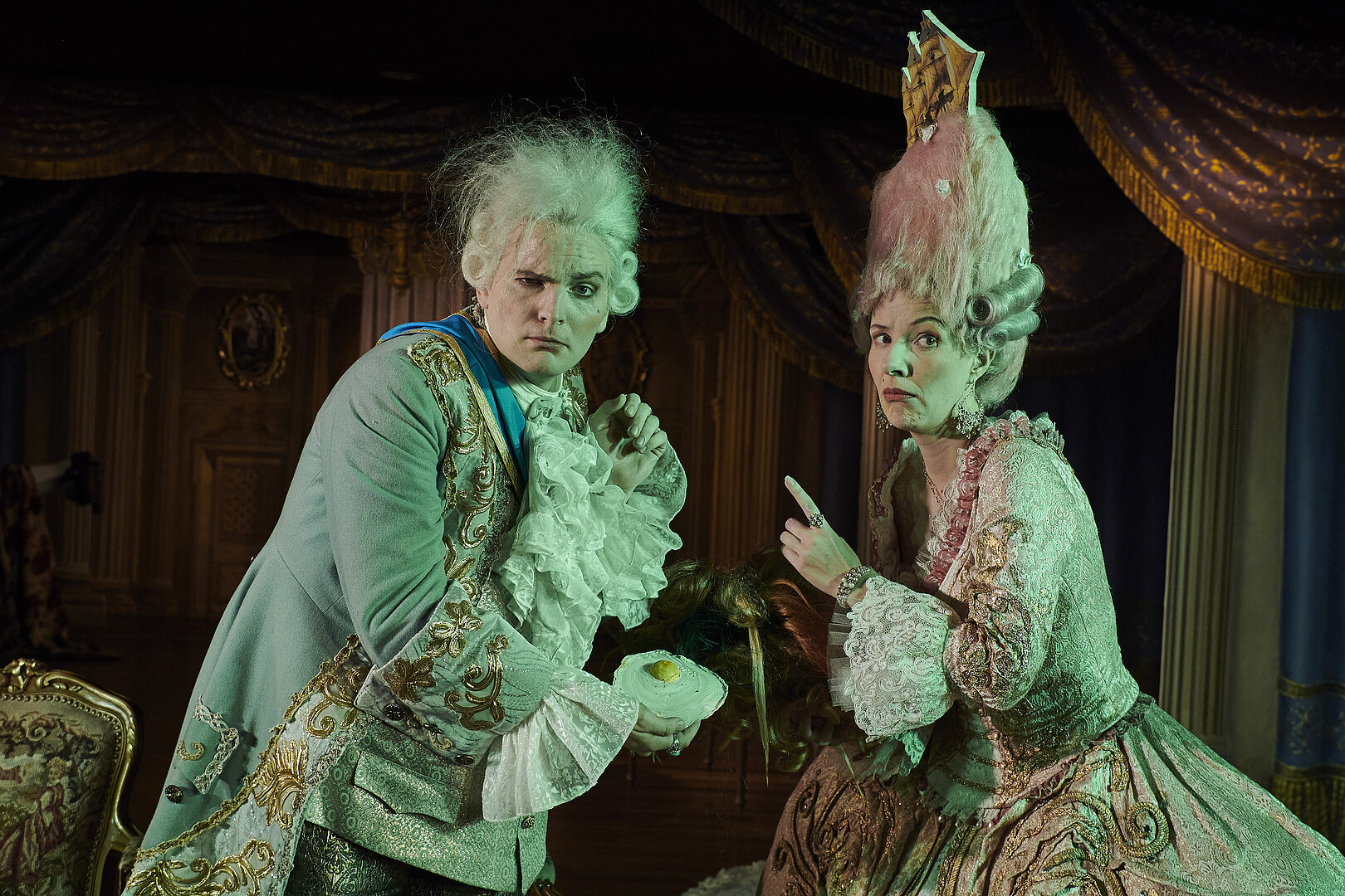 Björn Hickmann Fotograf für Musiktheater Marie Antoinette oder Kuchen für alle! Björn Hickmann Fotograf für Musiktheater