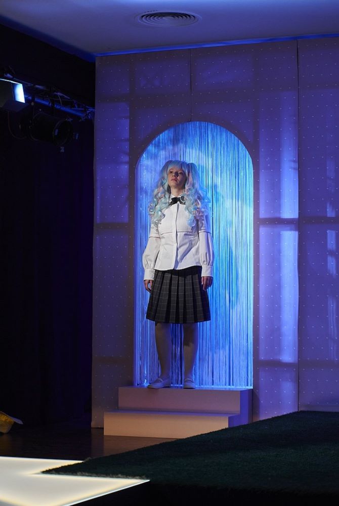 Björn Hickman Fotograf für Musiktheater Baby Mädchen in Not Junge Oper - Theater Dortmund